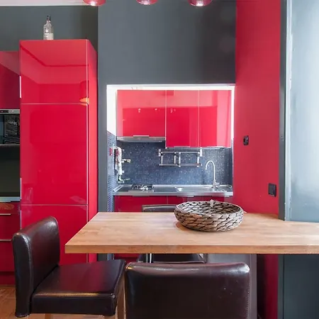 Apartament Taramelli *